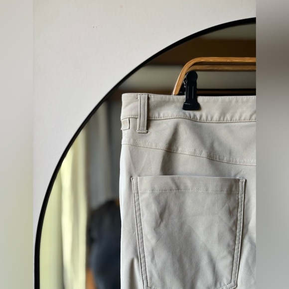 LULULEMON |  ABC classic fit pant | size 40 - Picture 6 of 6